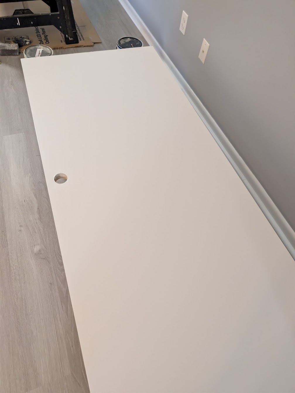 Door on suspension rig